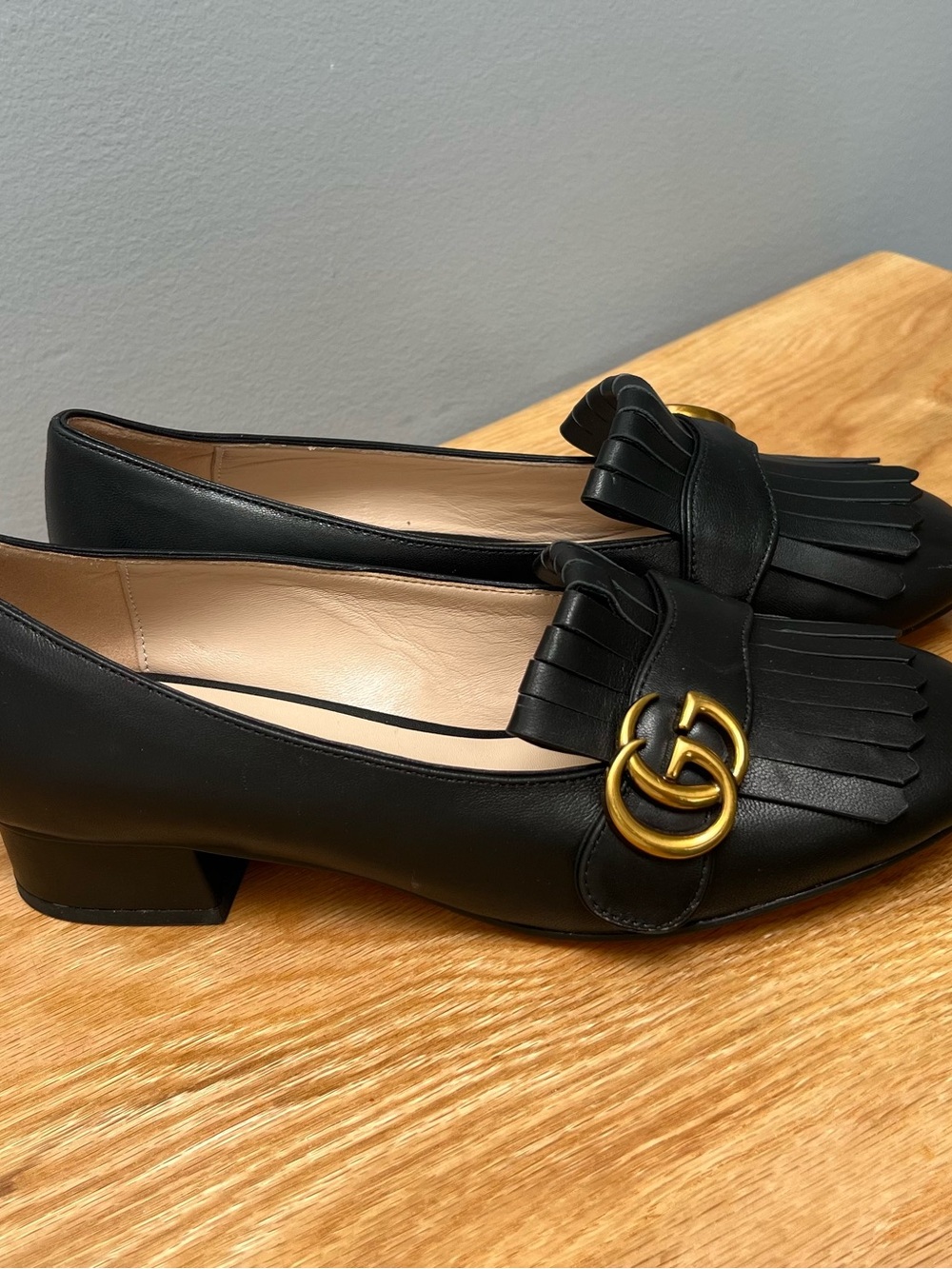 Gucci Marmont fringe loafers black leather horsebit GG logo block heel loafers